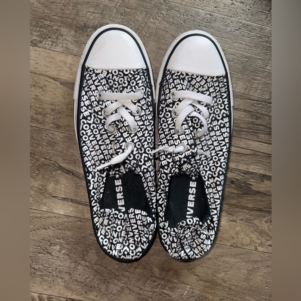 Converse slip on shoes